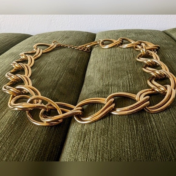 Chunky Double Link Collar Necklace Gold Tone Metal Toggle Clasp Maximalist - Picture 4 of 9